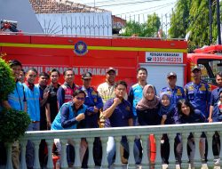 PLN Icon Plus Gelar Simulasi K3LH Penanggulangan Kebakaran Bersama Pemadam Kebakaran Kota Madiun