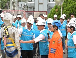 Sambut Natal dan Tahun Baru, Wamen BUMN Apresiasi Kesiapan Listrik PLN