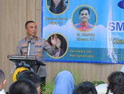 Beri Materi di MPLS SMA Labschool, Kadiv Humas Berikan Motivasi Hadapi Bonus Demografi