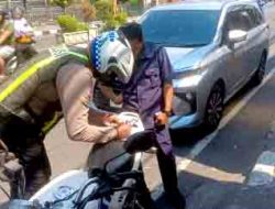 Operasi Patuh Semeru 2025: Sepekan Polres Gresik Tindak Ribuan Pelanggar Lalu Lintas