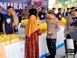 Kapolri Tinjau Gerakan Pangan Murah Polda Banten, Warga Sampaikan Terima Kasih