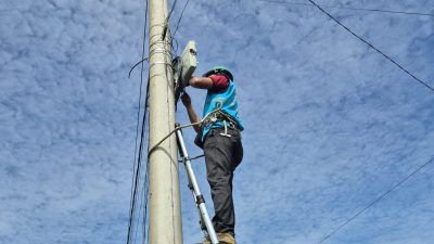 Perkuat Infrastruktur Digital, PLN Icon Plus Lakukan Penertiban Kabel dan Aset Kelistrikan di Kabupaten Gresik