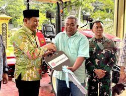 Bupati Sidoarjo Kukuhkan Kelompok Tani, Serahkan Bantuan Alsintan dan Salurkan Kredit Usaha Rakyat