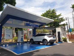 Inisiasi Penghematan Energi, Puluhan Ribu Insan PLN Serentak Terapkan Clean Energy Day melalui Gaya Hidup Listrik