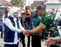 Gubernur Khofifah dan Bupati Lamongan Gelar Pasar Murah di Gunungrejo, Warga Sambut Antusias