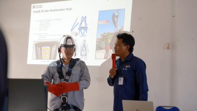 PLN Icon Plus Jatim Perkuat Kompetensi Generasi Muda melalui Pelatihan Fiber Optic dan Budaya Kerja Industri