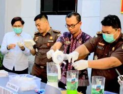 Ribuan Pil Terlarang hingga Senjata Tajam Dimusnahkan, Kejari Lamongan Kirim Pesan Keras kepada Pelaku Kejahatan