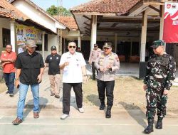 Sinergi Cegah Bencana: TNI, Polri, dan Pemkab Pemalang Bersihkan Kali Rawan Banjir di Comal