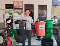 Momen Hari Pelanggan Nasional, PLN UIP JBTB Serahkan Bantuan Motor Pengangkut Sampah untuk Dorong Operasional TPS 3R Desa Tejakula Buleleng