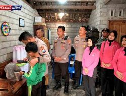 Kapolres Kediri Kunjungi Marfel Bocah Kelas 5 SD Tulang Punggung Keluarga, Pastikan Negara Hadir