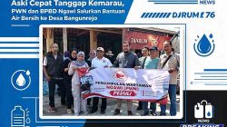 Ringankan Beban Warga Terdampak Drought, PWN Bersama BPBD Ngawi Drop Bantuan Air di Karanganyar