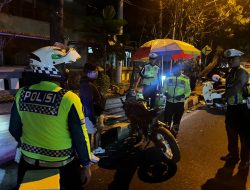 Lindungi Kenyamanan Warga, Polres Lamongan Gelar Razia Serentak dan Tindak Tegas Pelanggar